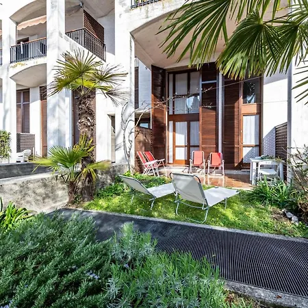 Bouganville Apartment *